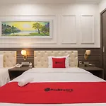 Reddoorz Plus Near Hoang Quoc Viet Street
